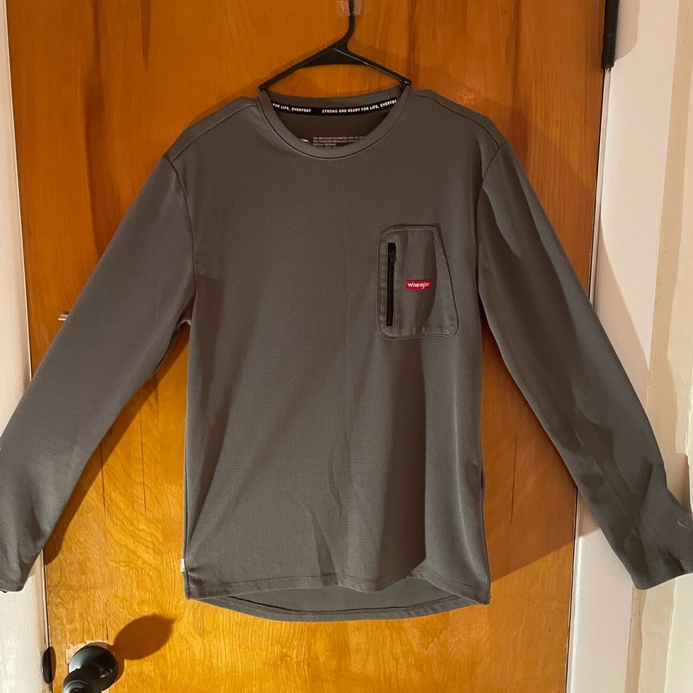 Wrangler long sleeve shirt
